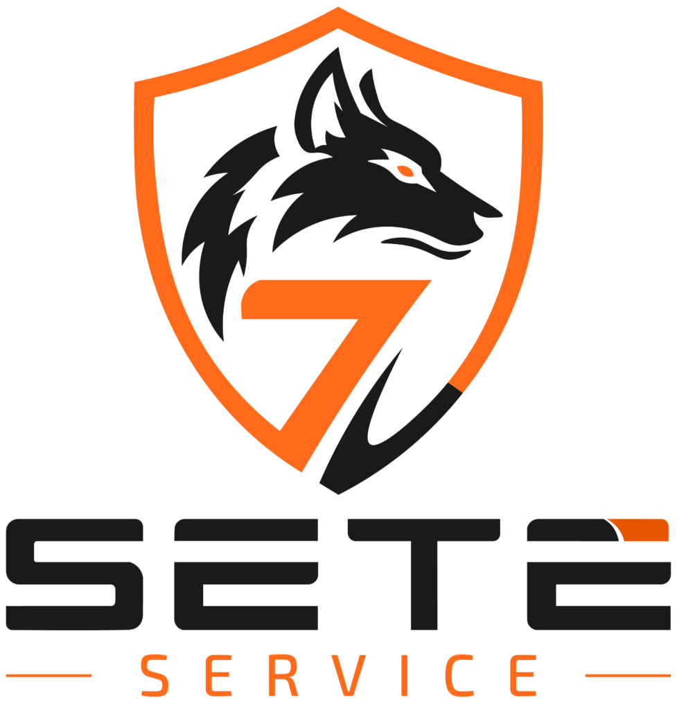 Logotipo da Sete Service em fundo claro: escudo com lobo preto e número sete laranja, com o nome da empresa abaixo.